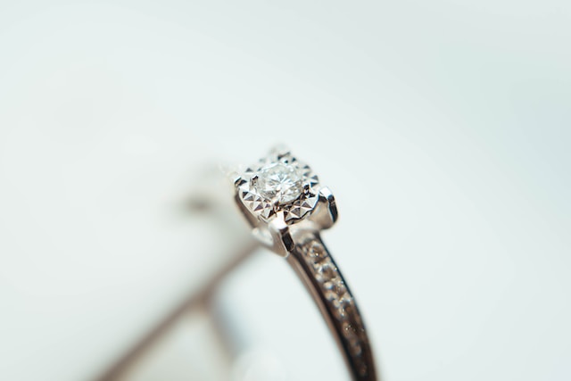 Der Aufstieg ethischer Diamanten: Warum Sie sie für Ihren Traum-Verlobungsring in Betracht ziehen sollten